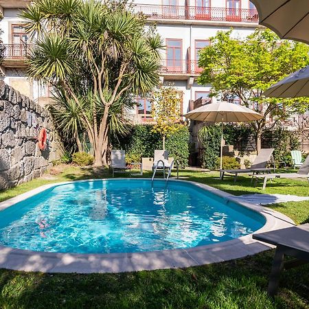 Aparthotel Oporto Alves Da Veiga Exterior photo