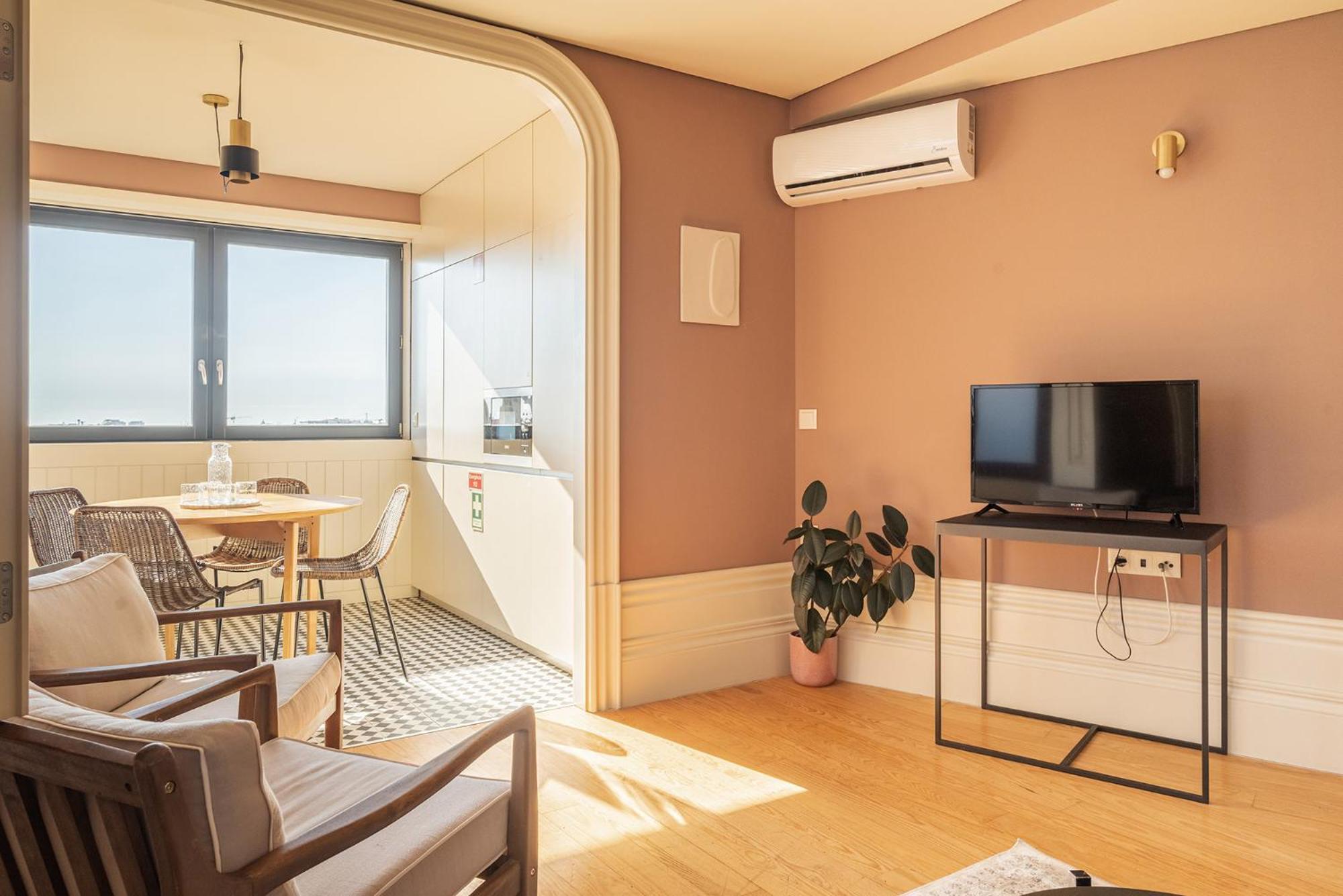 Aparthotel Oporto Alves Da Veiga Exterior photo
