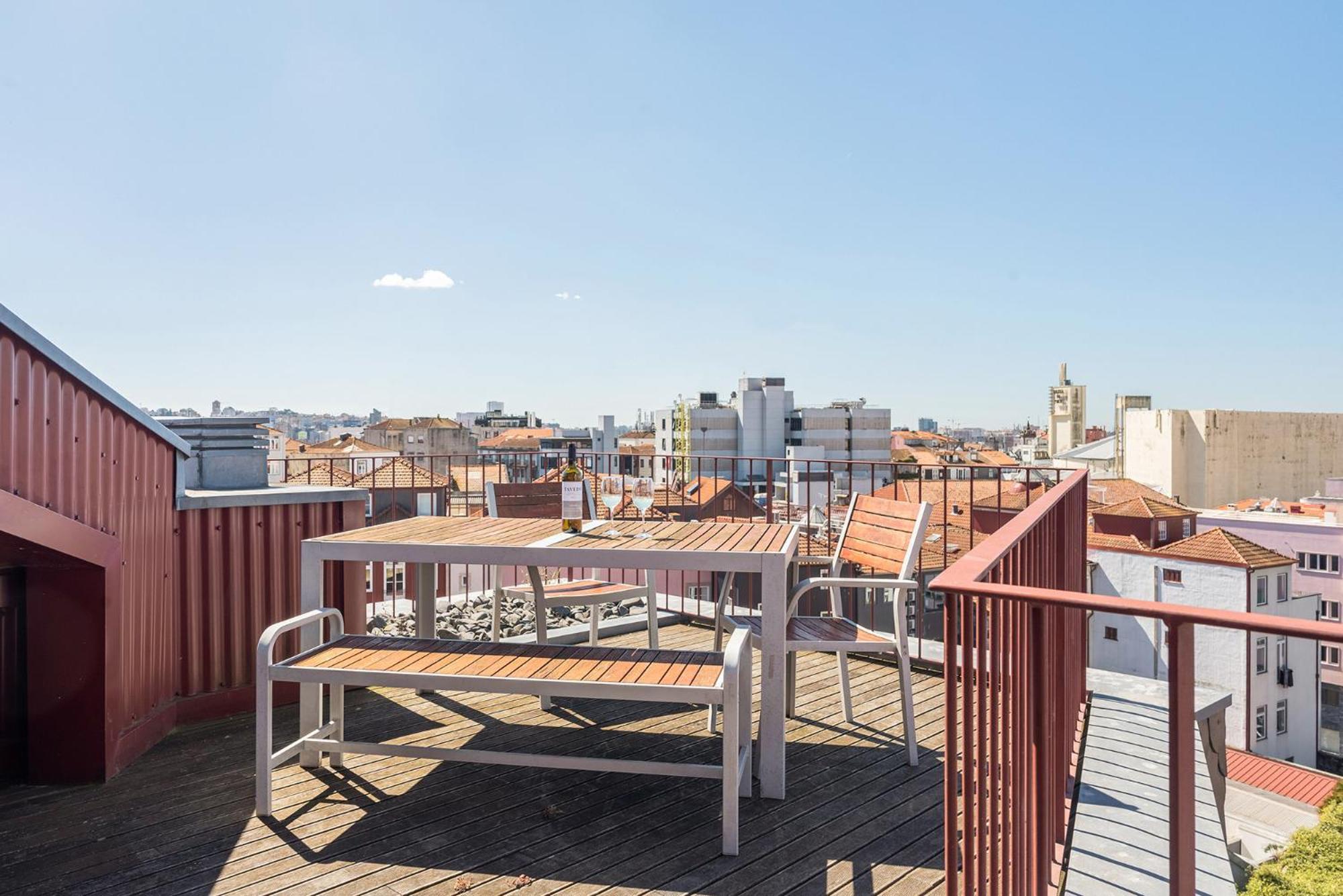 Aparthotel Oporto Alves Da Veiga Exterior photo